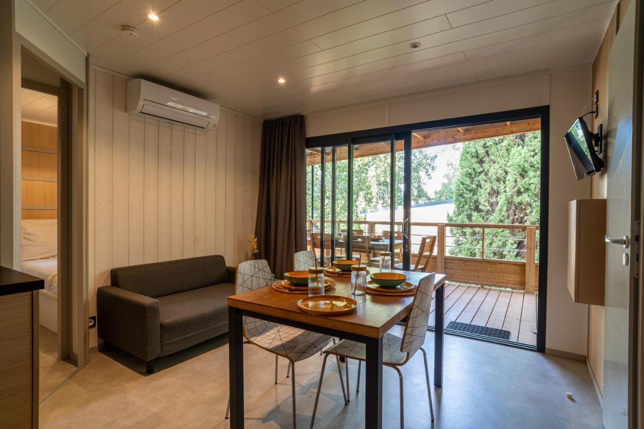 Ecolodge L'Etoile D'Argens Officiel 생타굴프 외부 사진