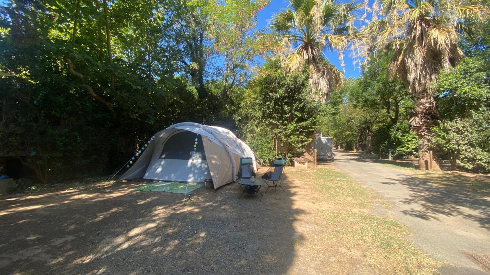 Ecolodge L'Etoile D'Argens Officiel 생타굴프 외부 사진